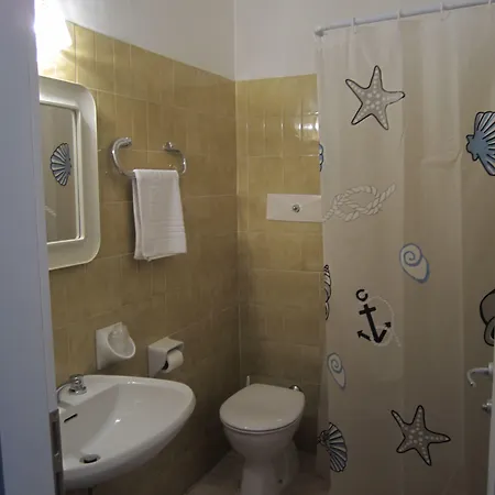 מלון Piccola Firenze פירנצולה