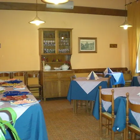 מלון Piccola Firenze פירנצולה