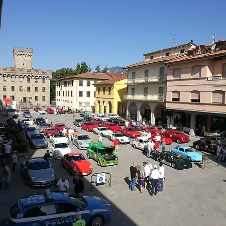 Piccola Firenze מלון