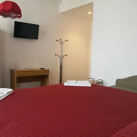 Piccola Firenze * פירנצולה